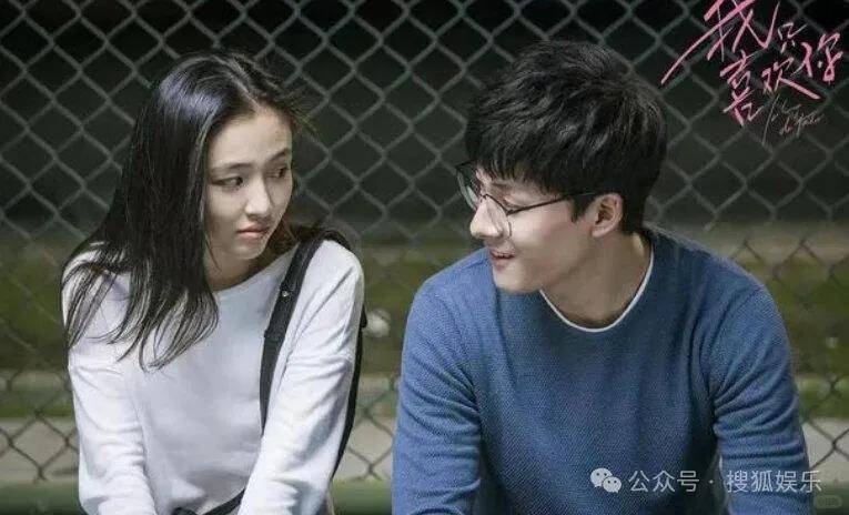 皇冠信用开号
_离婚三年又被拍到亲密逛超市皇冠信用开号
,他俩这是纯带娃还是真复合了?