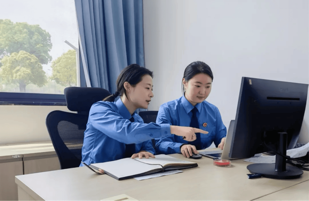 皇冠信用網会员
_为何“老赖”还能坐一等座出行皇冠信用網会员
？