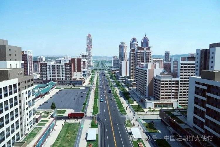 皇冠信用网会员开户_中国外交官镜头里的朝鲜：平壤建设新貌