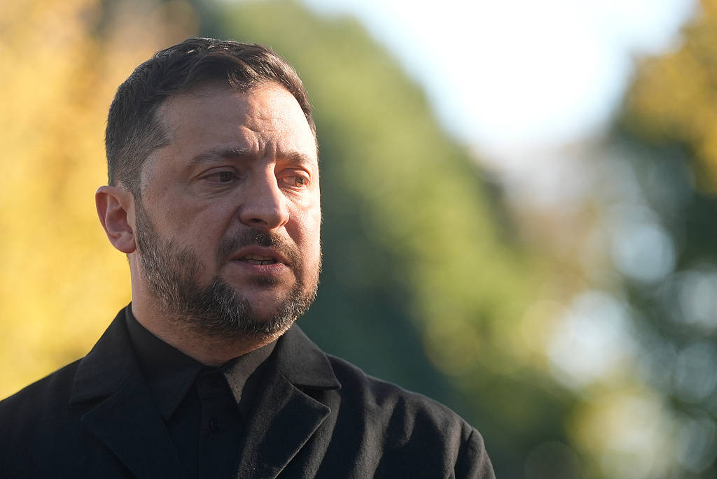 hga030手机登录_乌总统签署法律 允许战时向土耳其和英国派遣武装力量