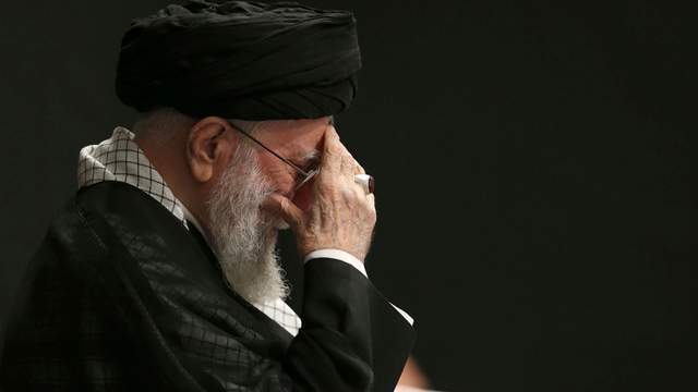 皇冠信用网平台_“全面战争”警告：哈梅内伊能撑过2026年么皇冠信用网平台？