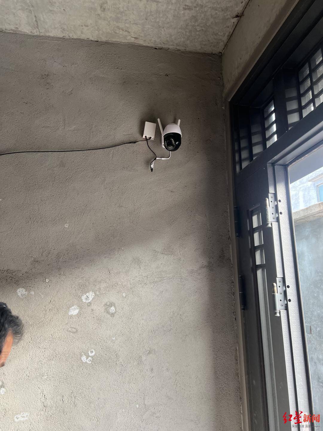 皇冠信用网如何代理_被困家中三天的独居农村聋哑老人皇冠信用网如何代理，和她背后的照护难题丨在场