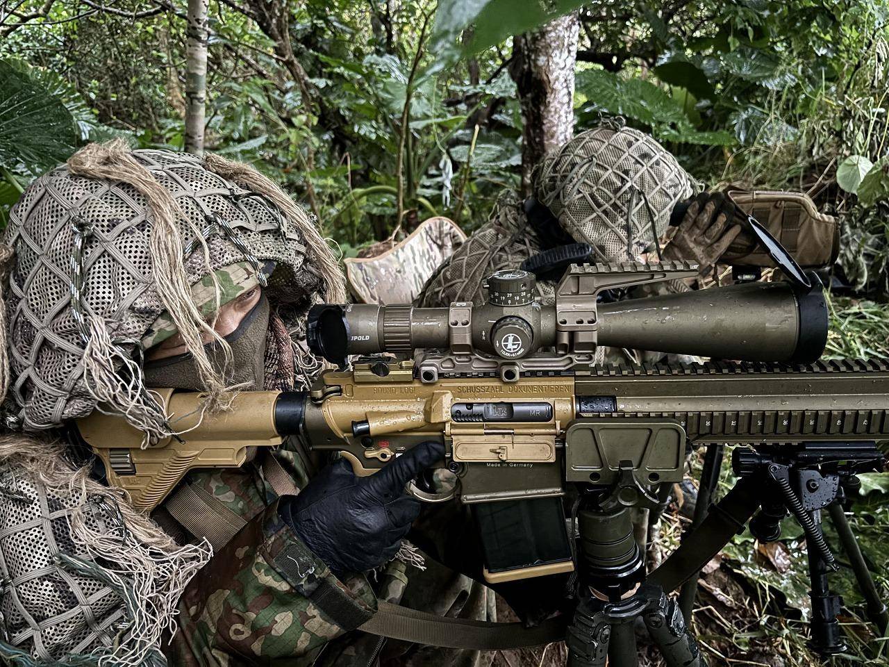 皇冠信用网出租足球_高市早苗不装了皇冠信用网出租足球，一旦台海战事爆发，日本立即撤离琉球群岛12万人